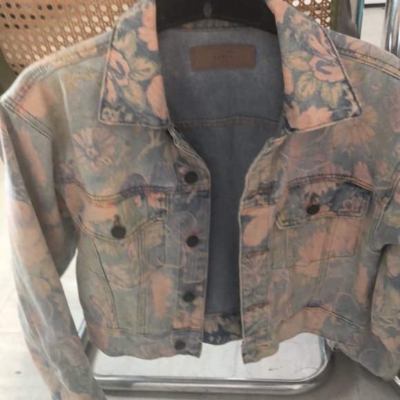 Blank nyc flowered denim jacket - Picture 3 of 3